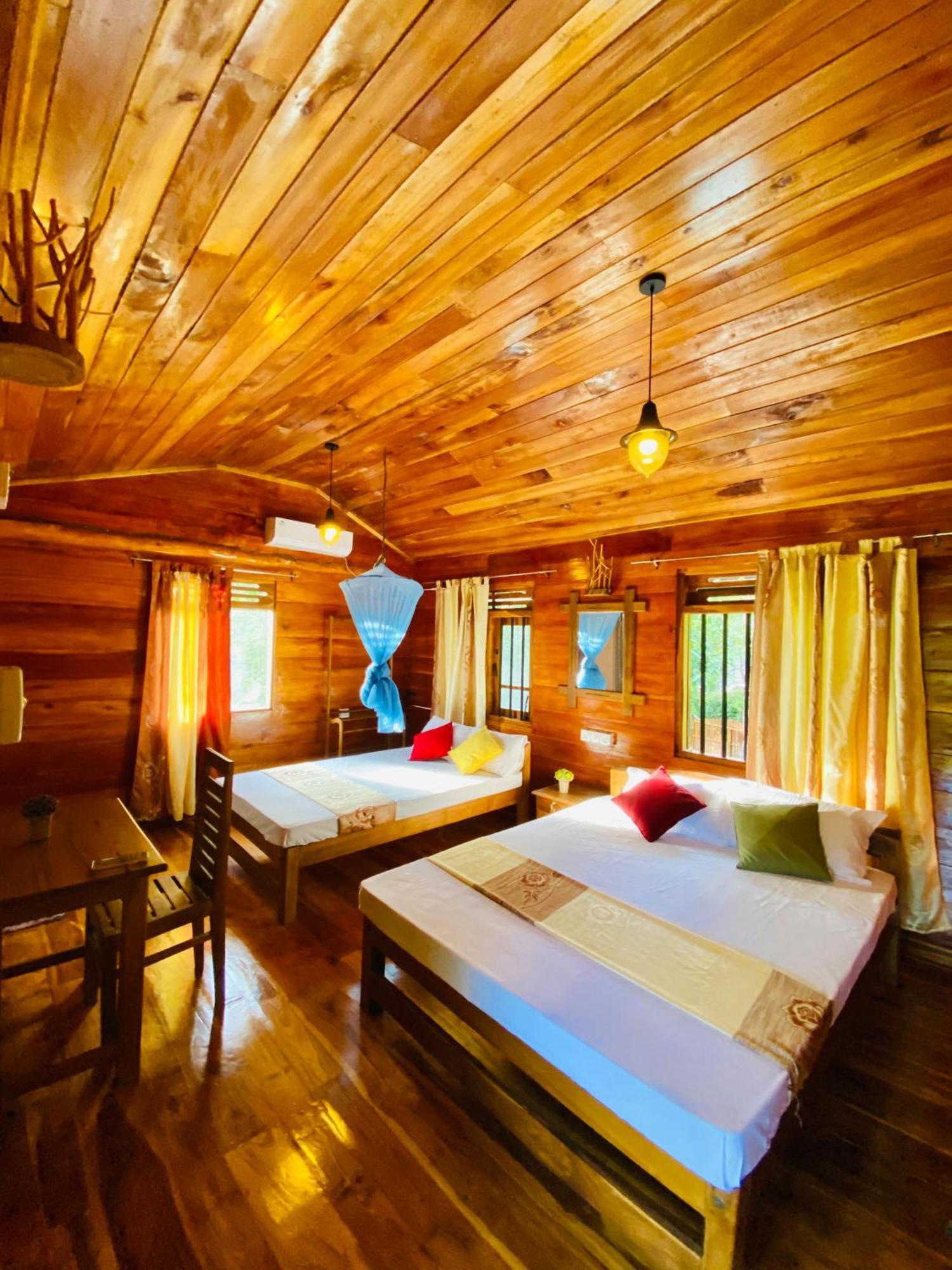 Thought Blooming Hotel Udawalawe Bagian luar foto