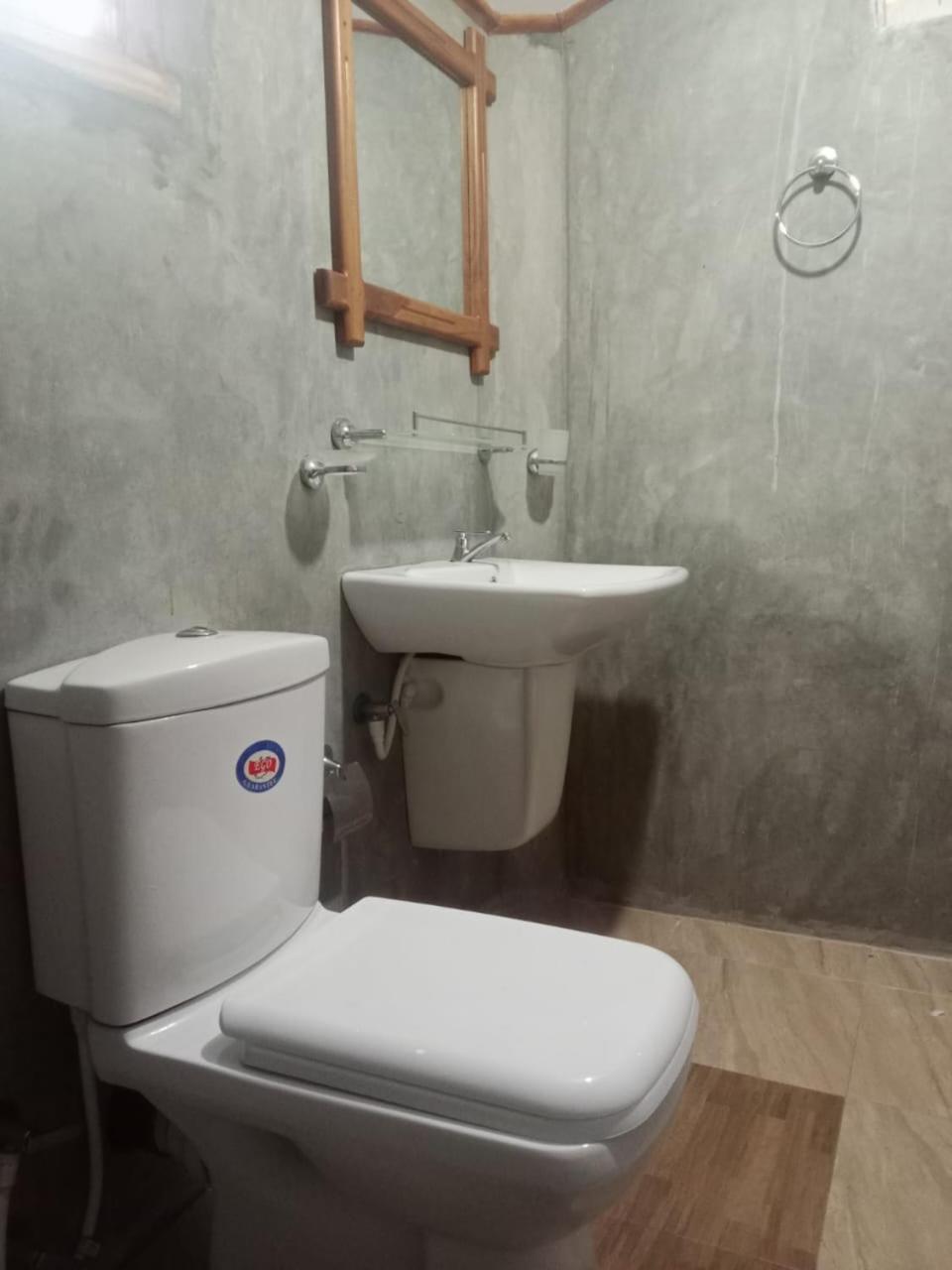 Thought Blooming Hotel Udawalawe Bagian luar foto